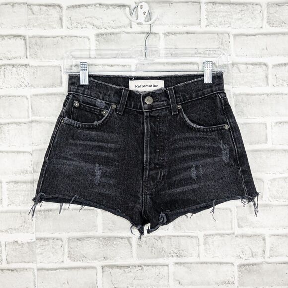 REFORMATION Raw cut off Denim Shorts in Washed Black Size 24 - Picture 1 of 9